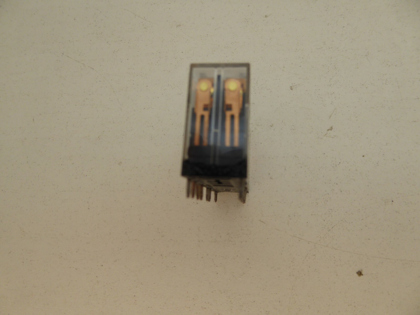 OMRON G7SA-3A3B 24vdc 14 Pin 6 amp Relay
