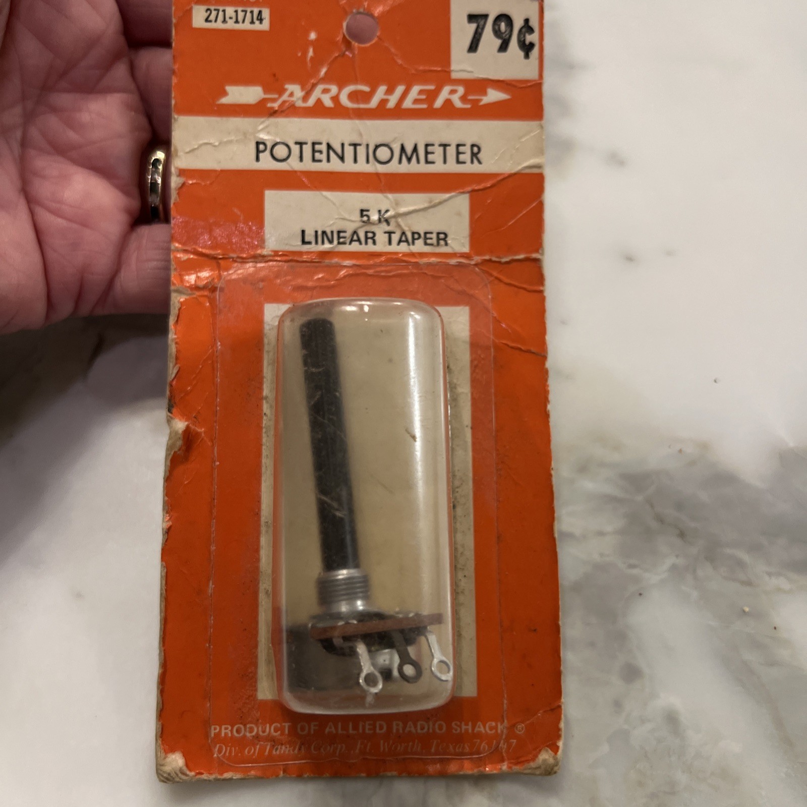 271-1714 ARCHER LINEAR TAPER POTENTIOMETER 5k OHMS NOS RADIO SHACK NOS