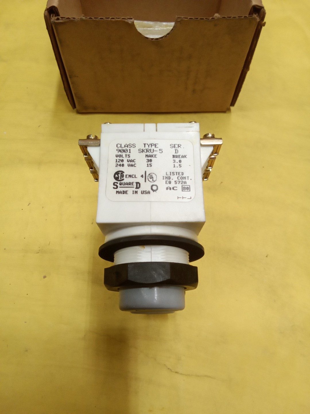 Square D 9001-SKRU-5 Speed Operator With Detent Ser. D