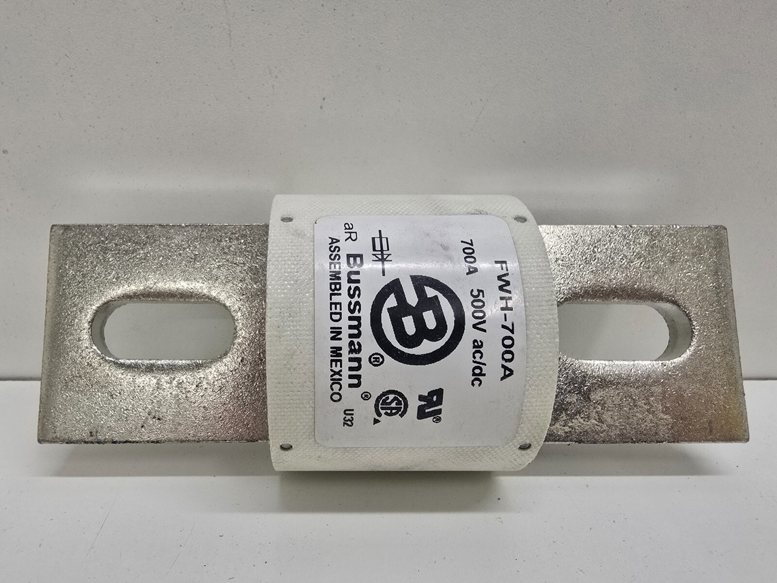 NEW IN BOX! COOPER BUSSMANN 700A 500V AMP-TRAP SEMICONDUCTOR FUSE FWH-700A