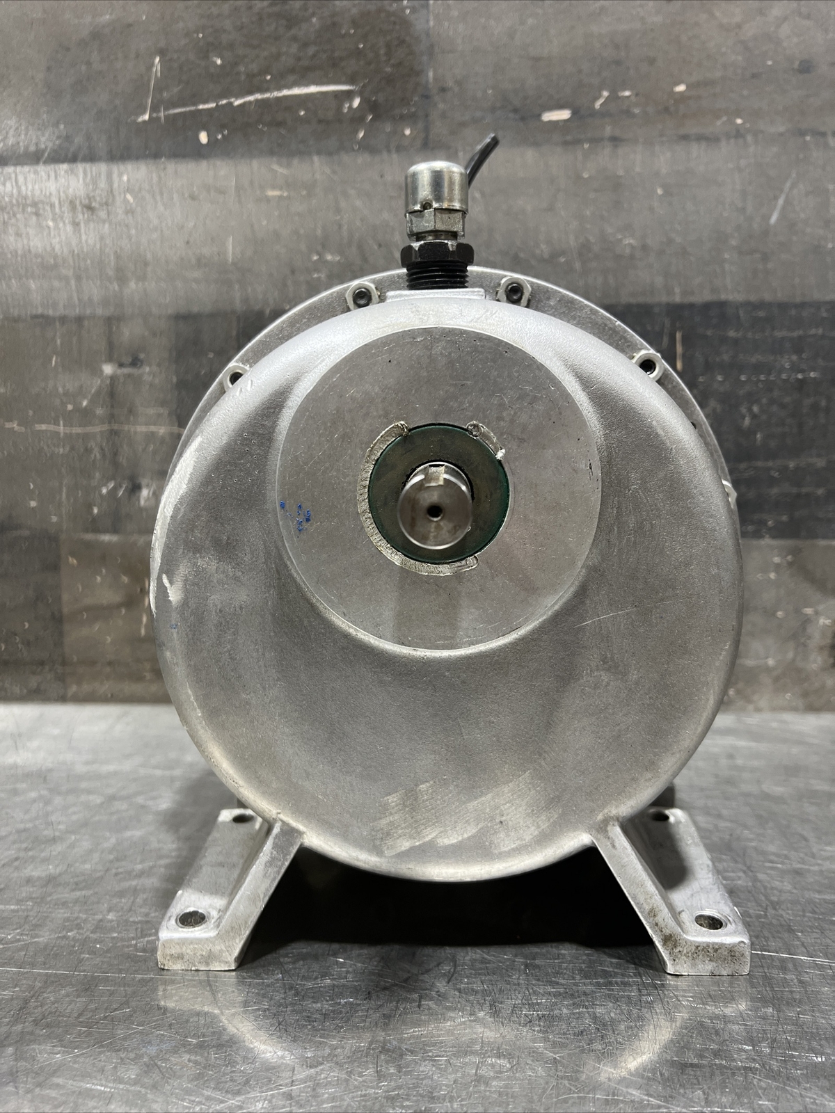 HILLIARD CORPORATION A175B-1-711R Centrifugal Clutch Used Surplus