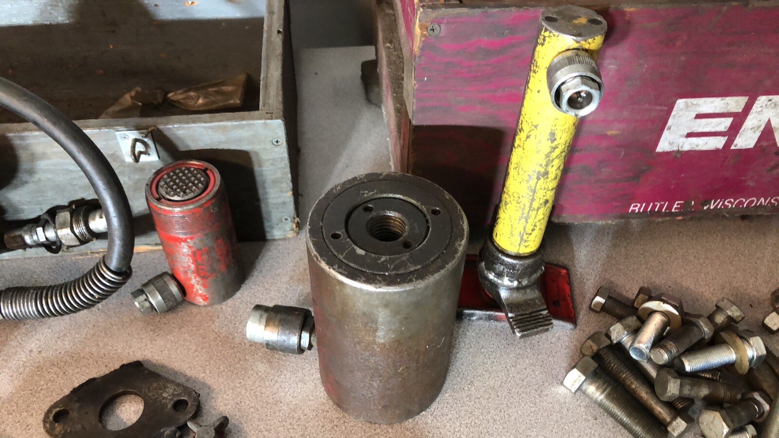 Enerpac / OTC 17-1/2, 30, 50 Ton 3-Jaw Hydraulic Cross Bearing Pullers