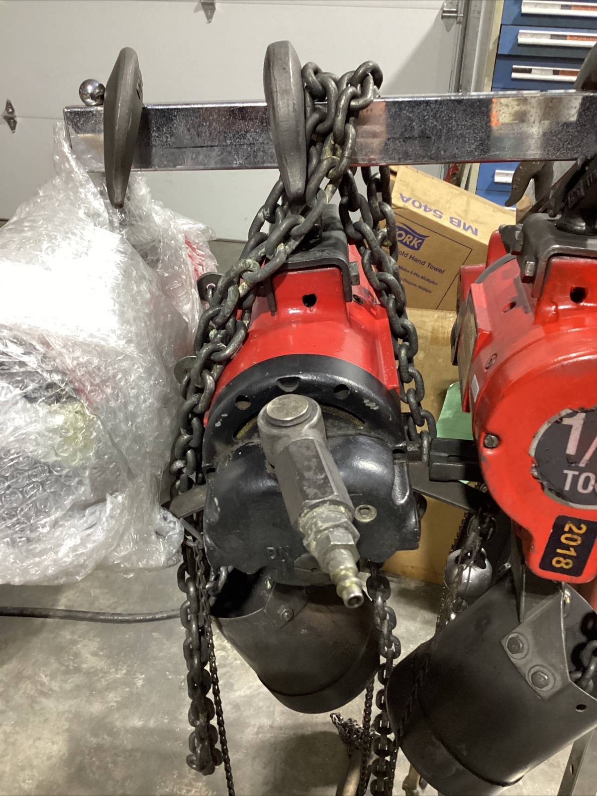 Aro/Ingersoll 1/2 Ton Pneumatic Hoist 7756E-1C15-C110 1000lb x 90 PSIG Capacity