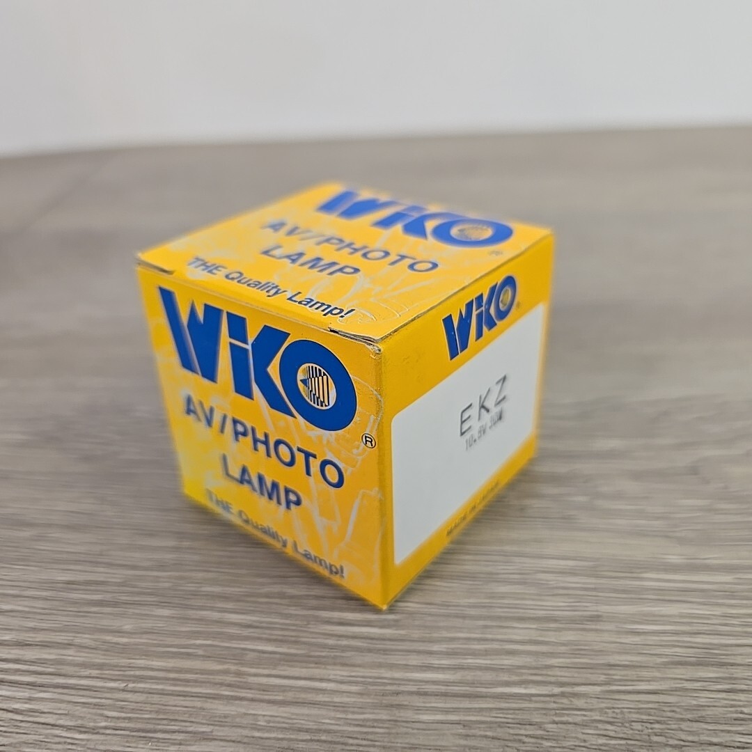 WIKO EKZ 10.8V 30W AV/ Photo Lamp (NEW IN BOX)