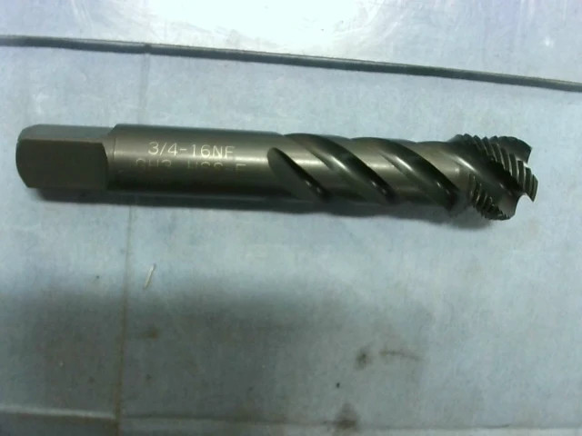 KENNAMETAL H34FLTSSSPFL Spiral Flute Tap 3/4″-16 NF (PCS 3) Bo-New No Box