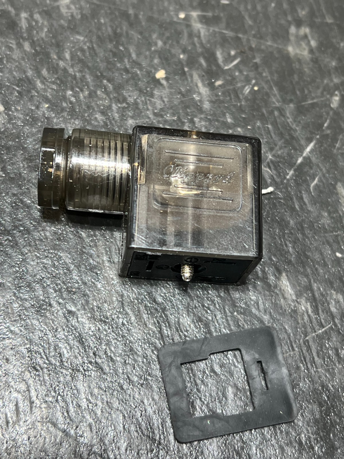 mencom vdg-029-3401 nos no packaging