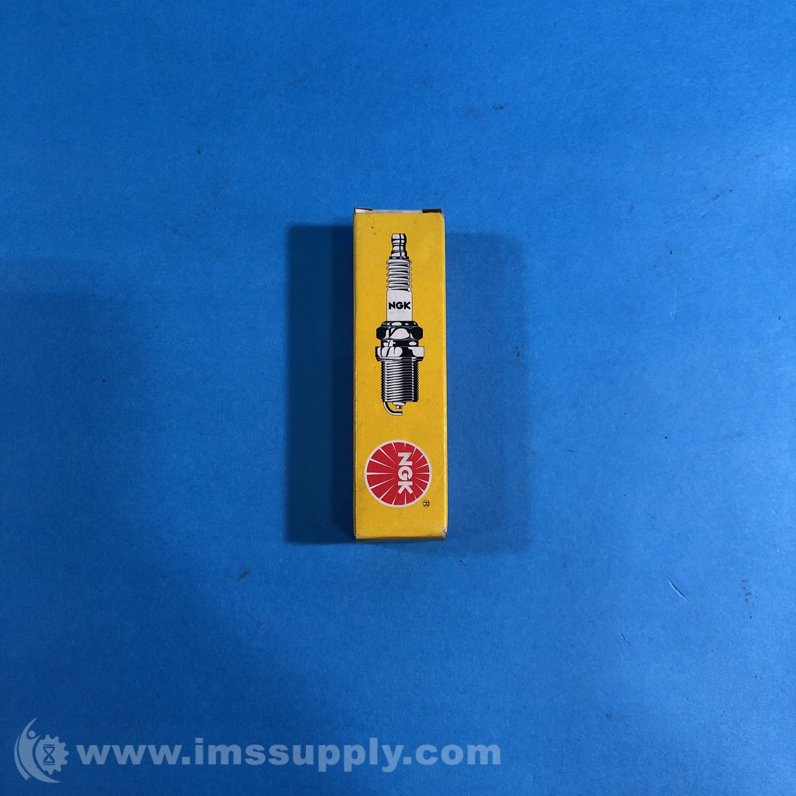NGK Spark Plugs USA, Inc. 3365 CMR6H Nickel Spark Plug FNFP