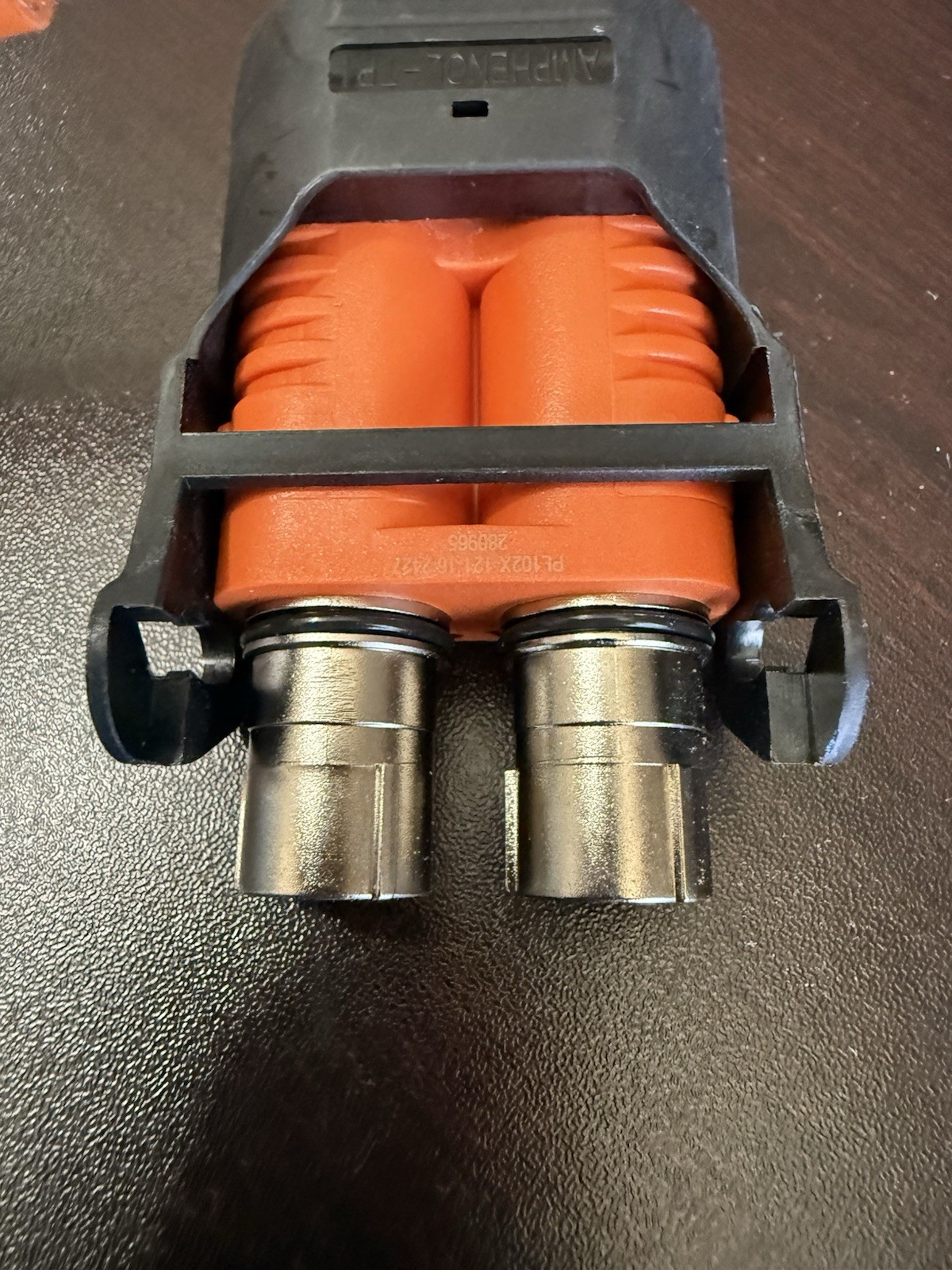High Voltage 5 FT 1500 mm Cable With Amphenol PowerLok TPI EV 1500 Volts