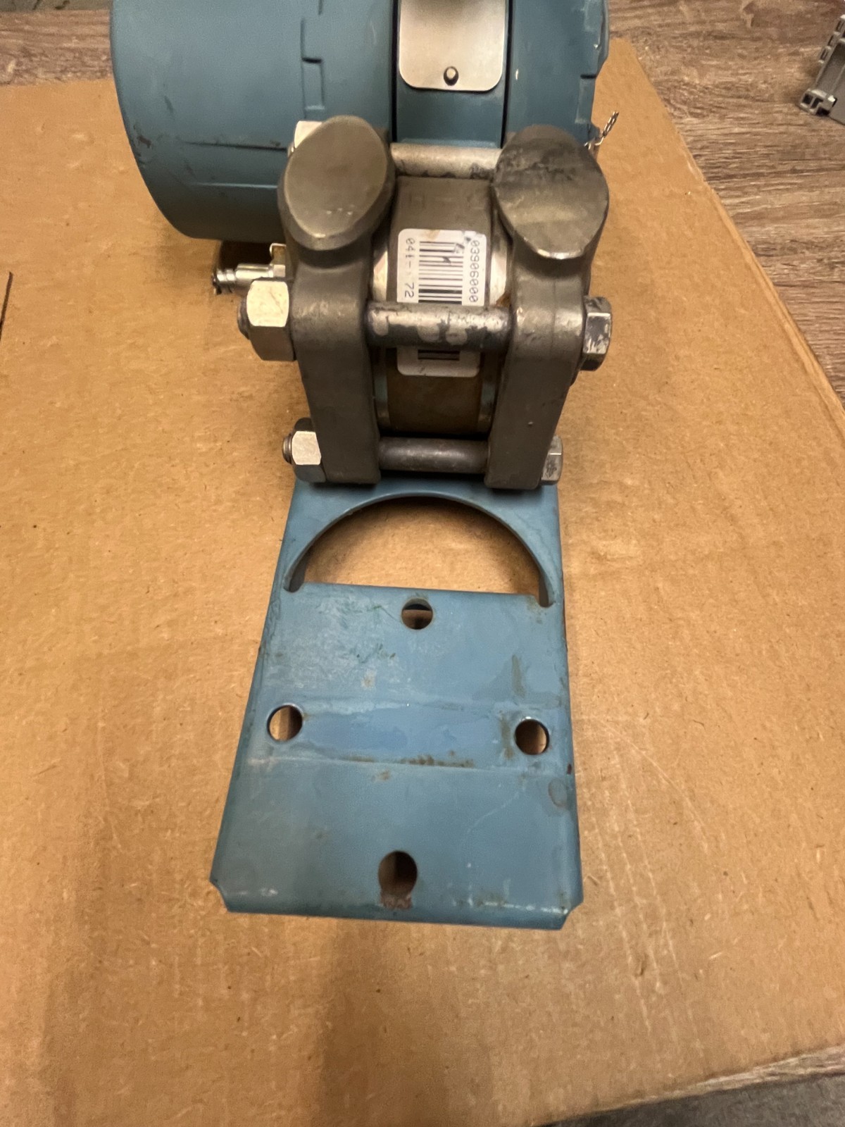 Rosemount 1151GP7S22B6M7L4D6S Gauge Pressure Transmitter w/ Mount