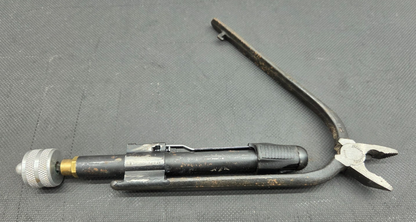 BLUE POINT MODEL WT11D AVIATION WIRE TWISTER AND CUTTER PLIERS