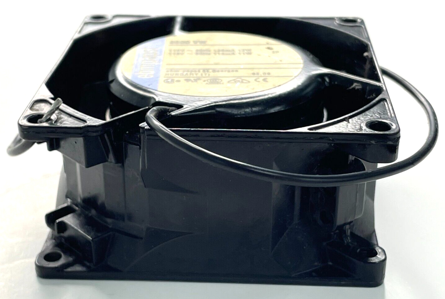 EBM-PAPST STANDARD SQUARE AXIAL FAN 8500VW 115-50HZ 135MA 12W 115-60HZ 115MA 11W