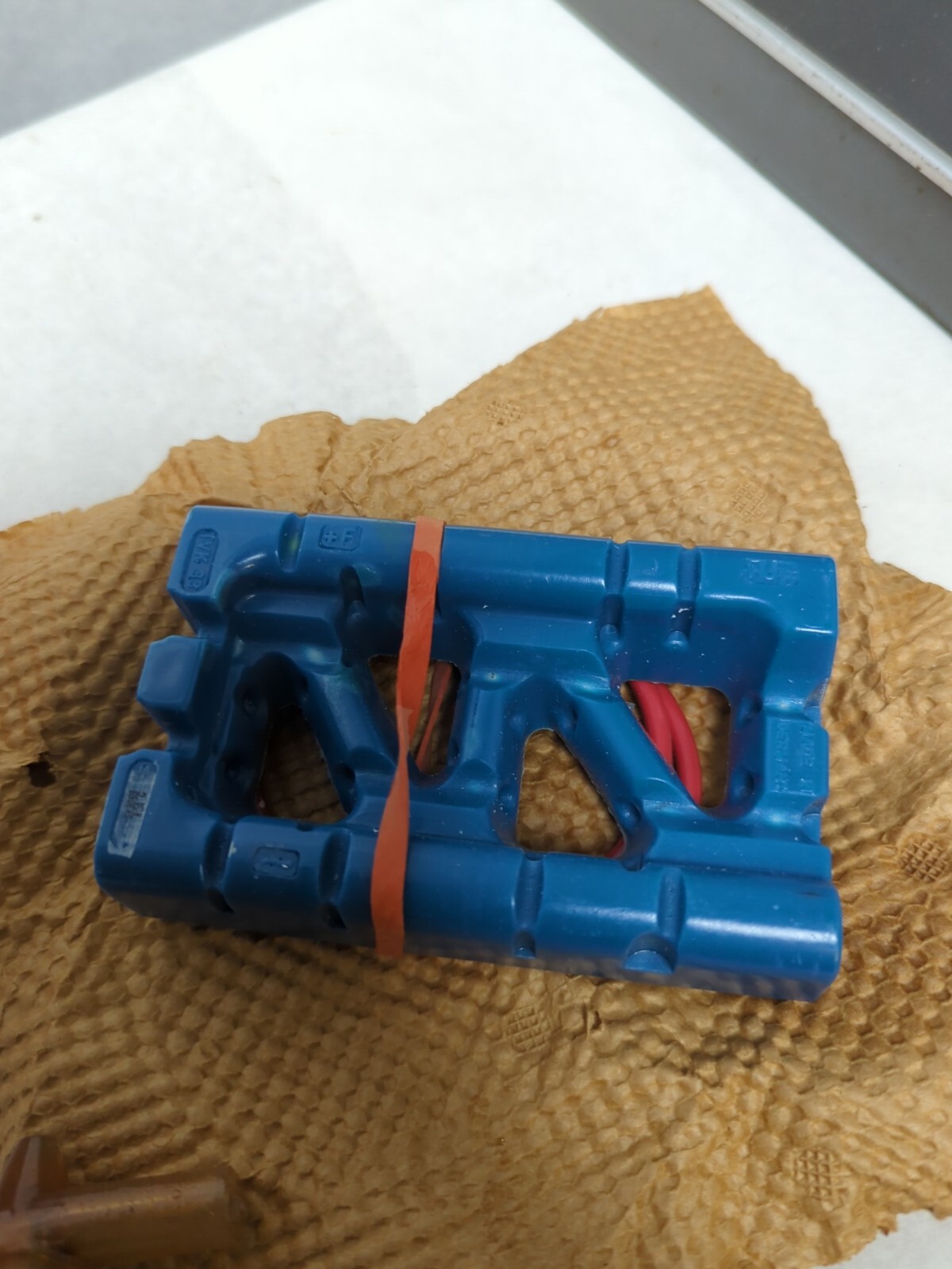 RCA,SK3069,SELENIUM RECTIFIER FOR HIGH VOLTAGE TRIPLE MODULE COLOR TV RECIEVERS