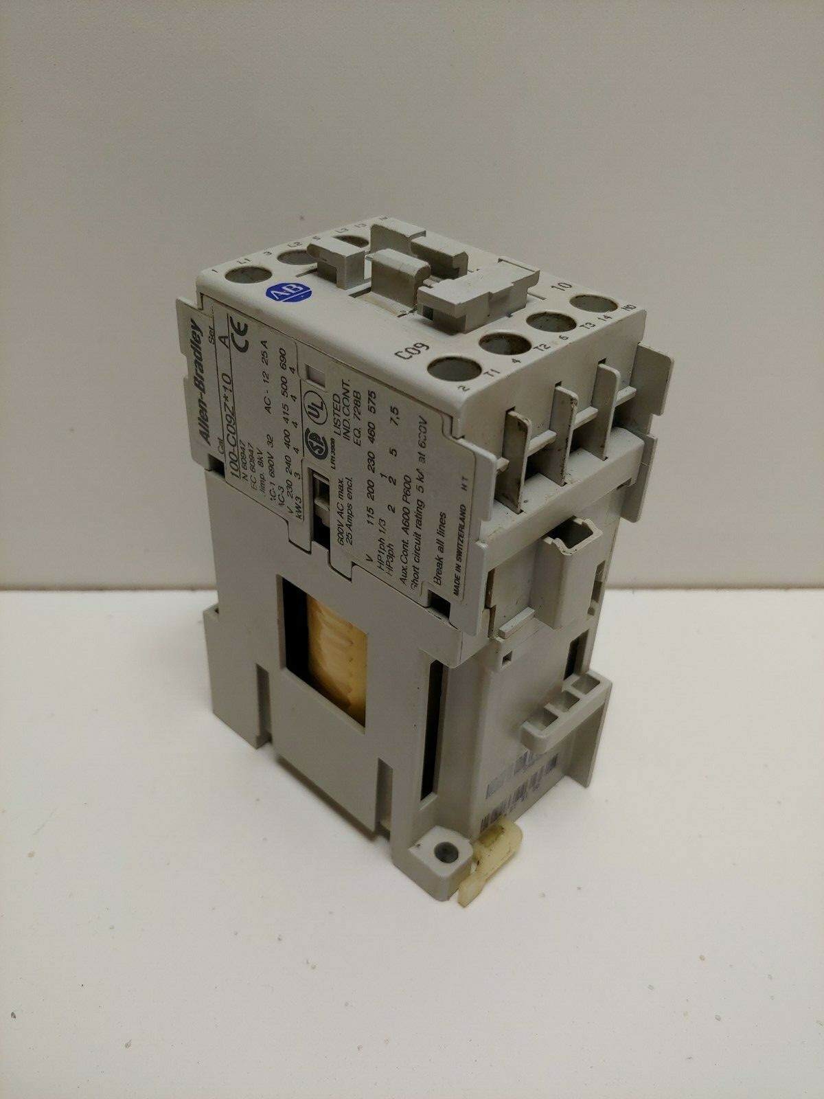 GOOD USED! ALLEN-BRADLEY NON-REVERSING CONTACTOR 24V COIL 100-C09Z*10 100-C09ZJ1