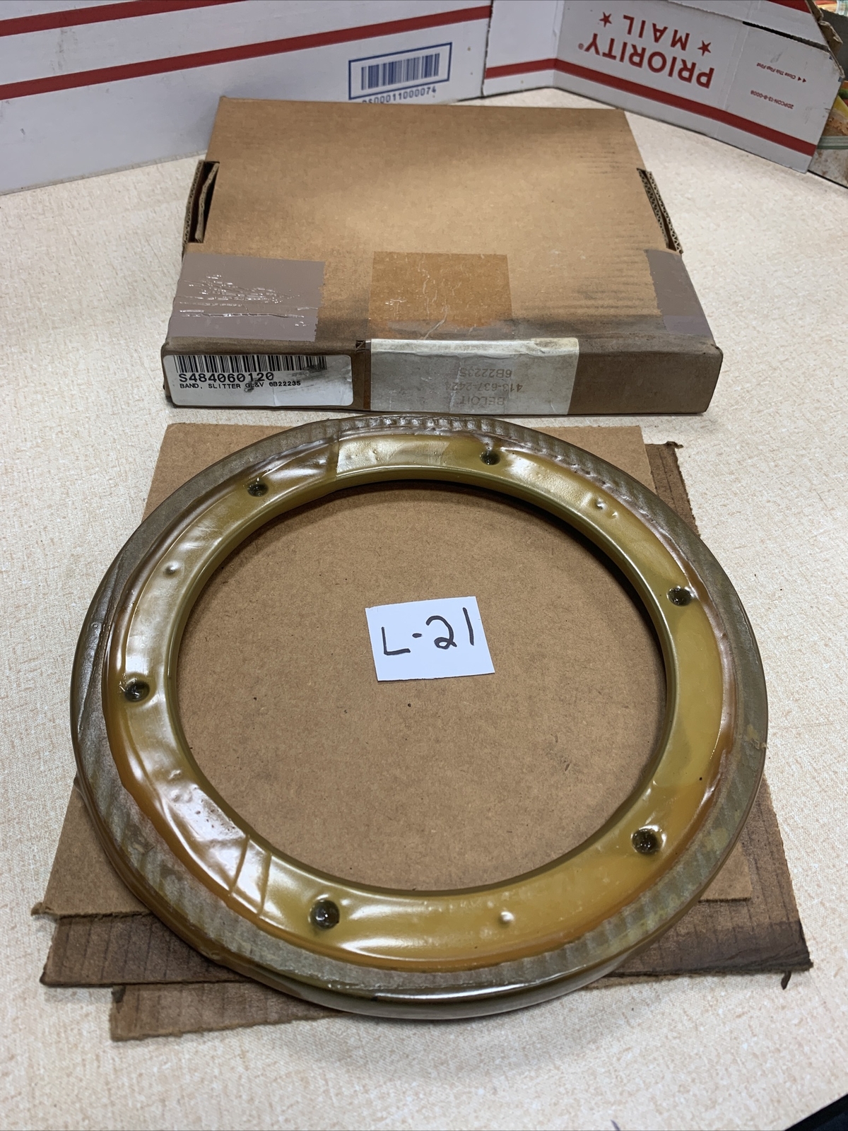 Beloit 413-637-2424 CARBIDE SLITTER BANDS 6B2223S New GL&V