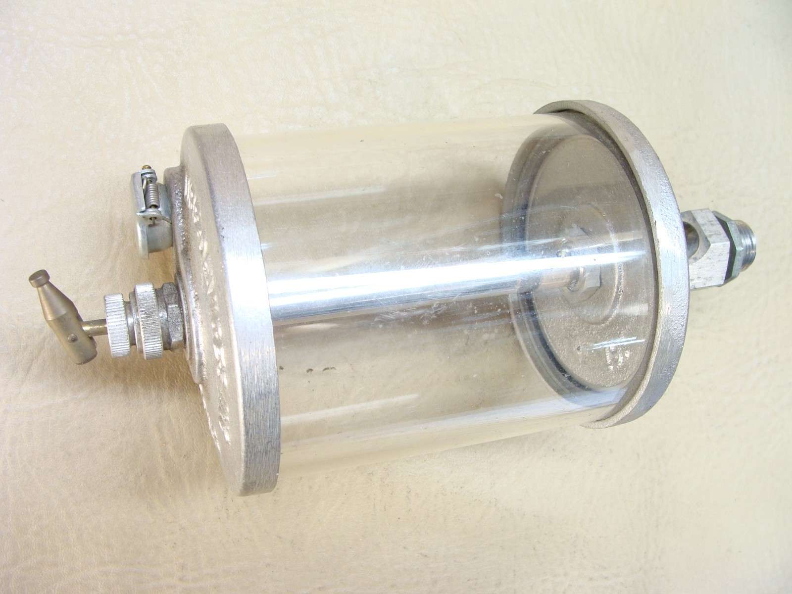 NEW LUBE DEVICES 161 oiler oil reservoir 3/8 NPT