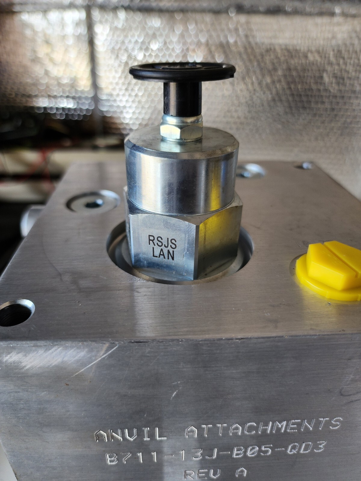 ANVIL ATTACHMENTS B711-13J-B05-QD3. REV A 1E69-A2