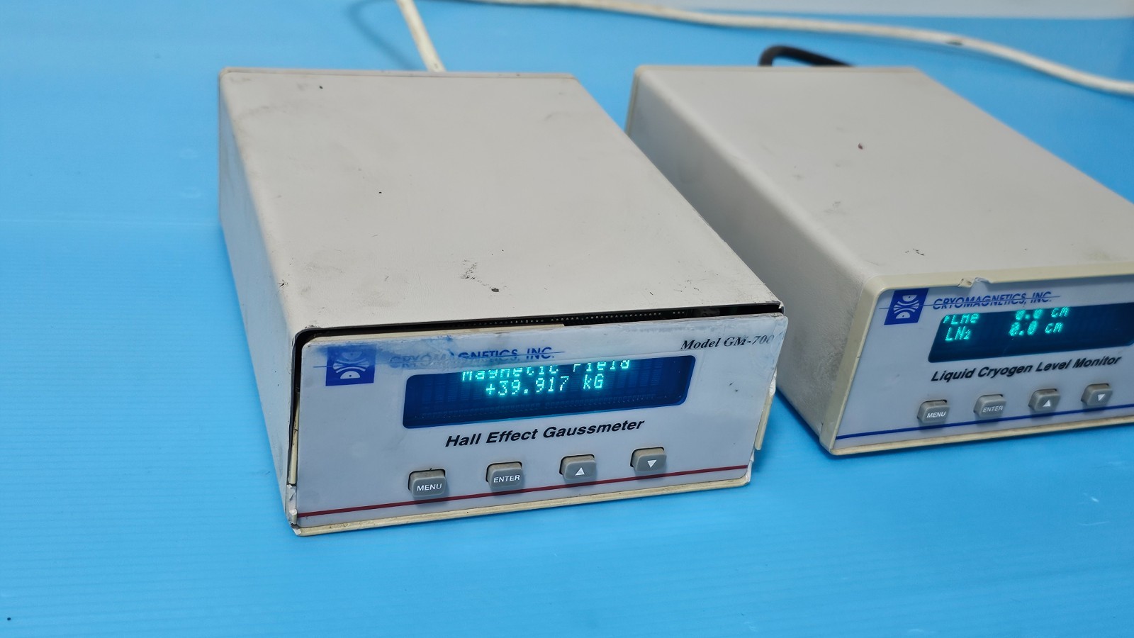 Cryomagnetics LM-500 Liquid Cryogen Level Monitor GM-700 HALL EFFECT GAUSSMETER