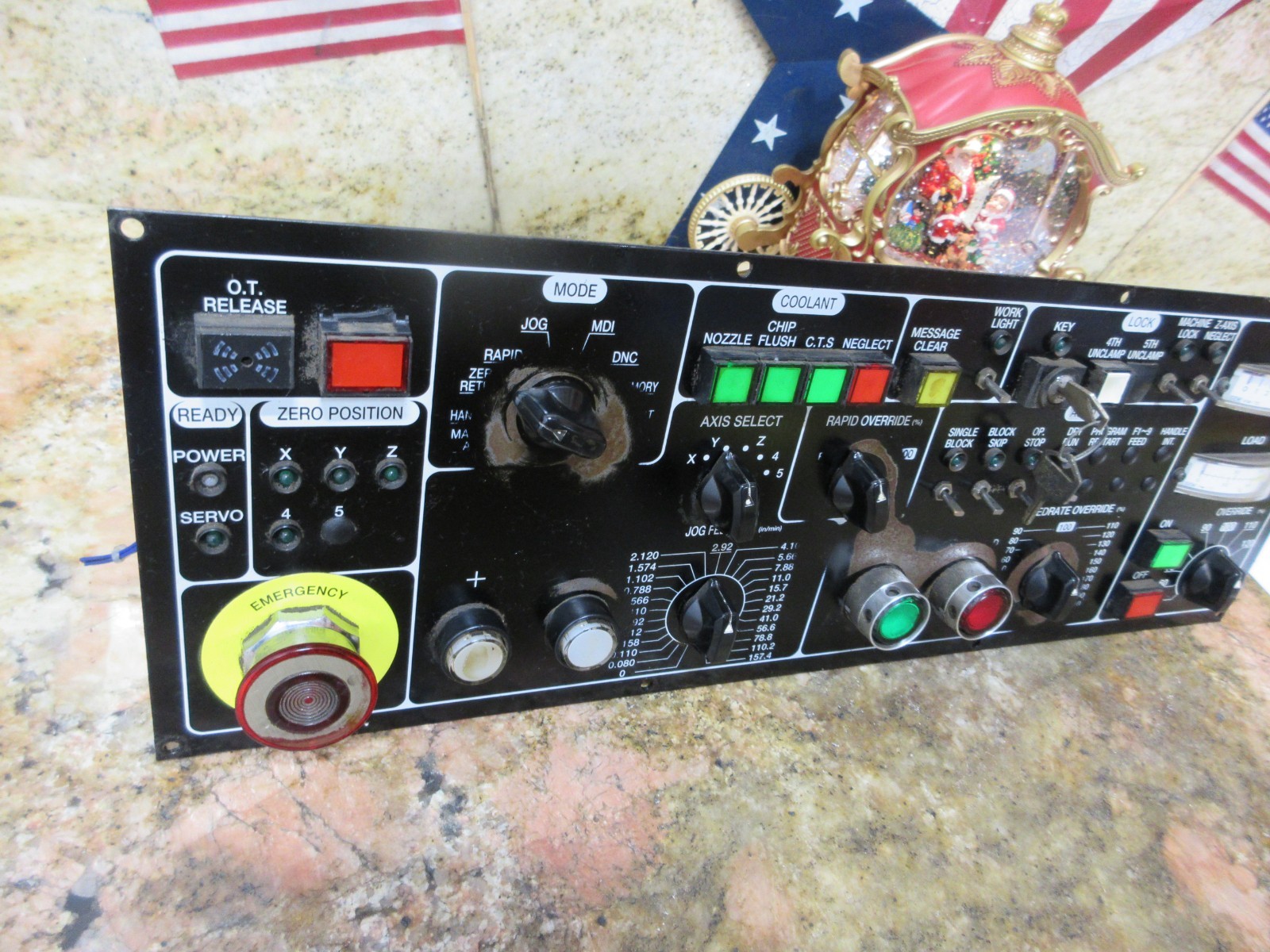 KASUGA CNC VERTICAL MILL MAIN OPERATOR CONTROL PANEL OPERATING