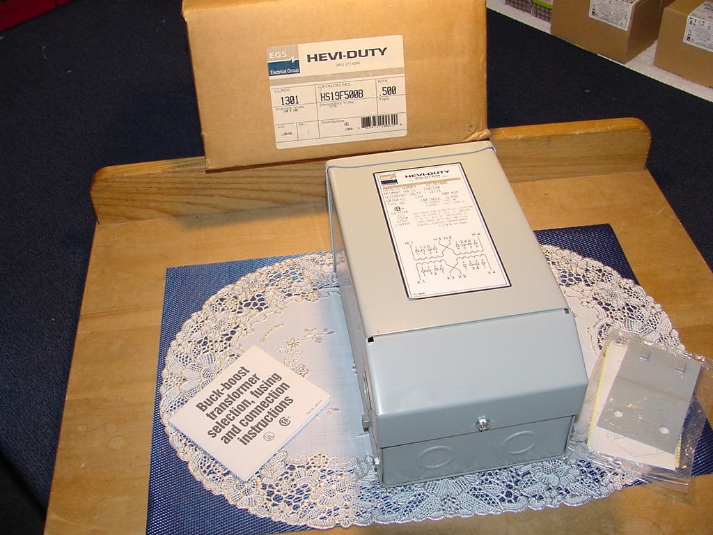 EGS HS19F500B, 0.500 kVA Single-Phase Buck-Boost Dry-Type Transformer, NEW