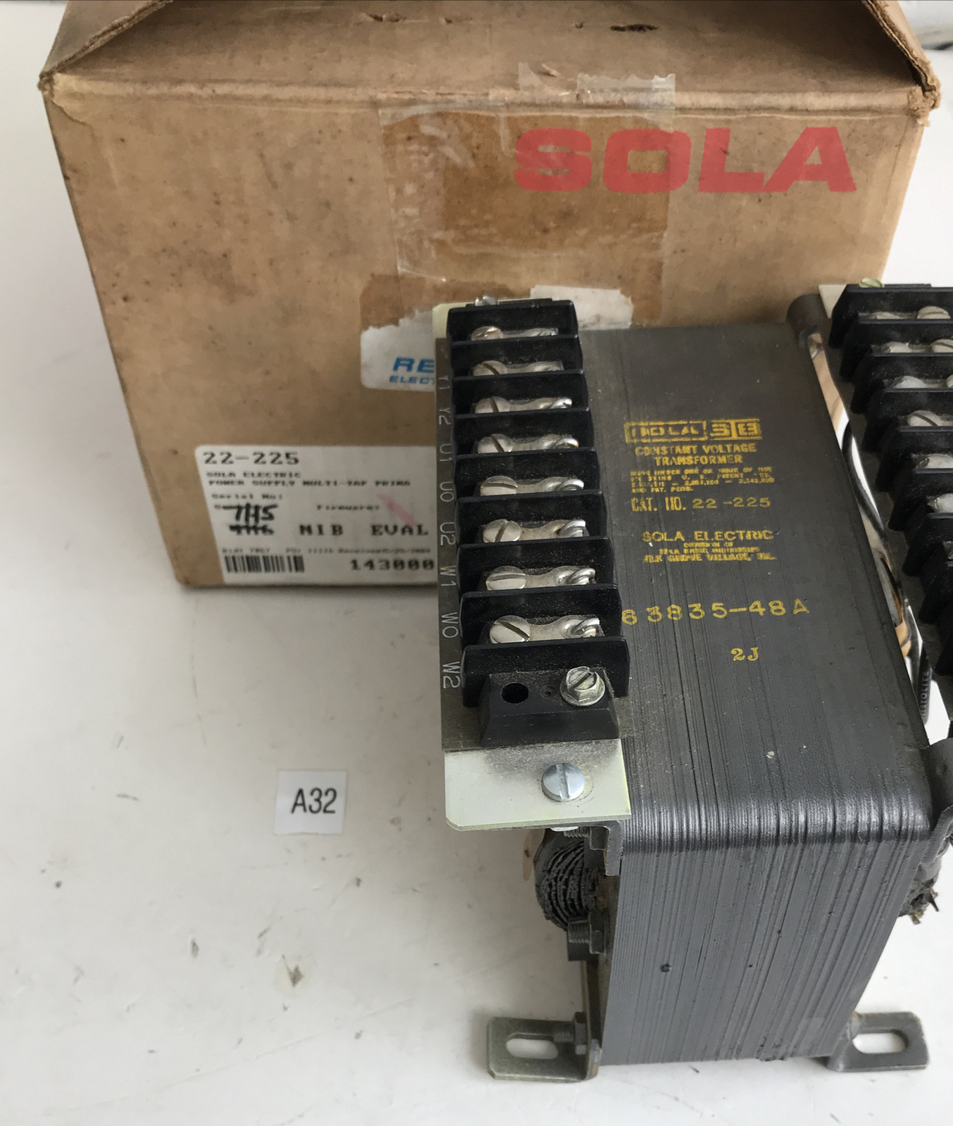 *NEW OPEN BOX* Sola Electric 22-225 Power Supply Multia-Tap