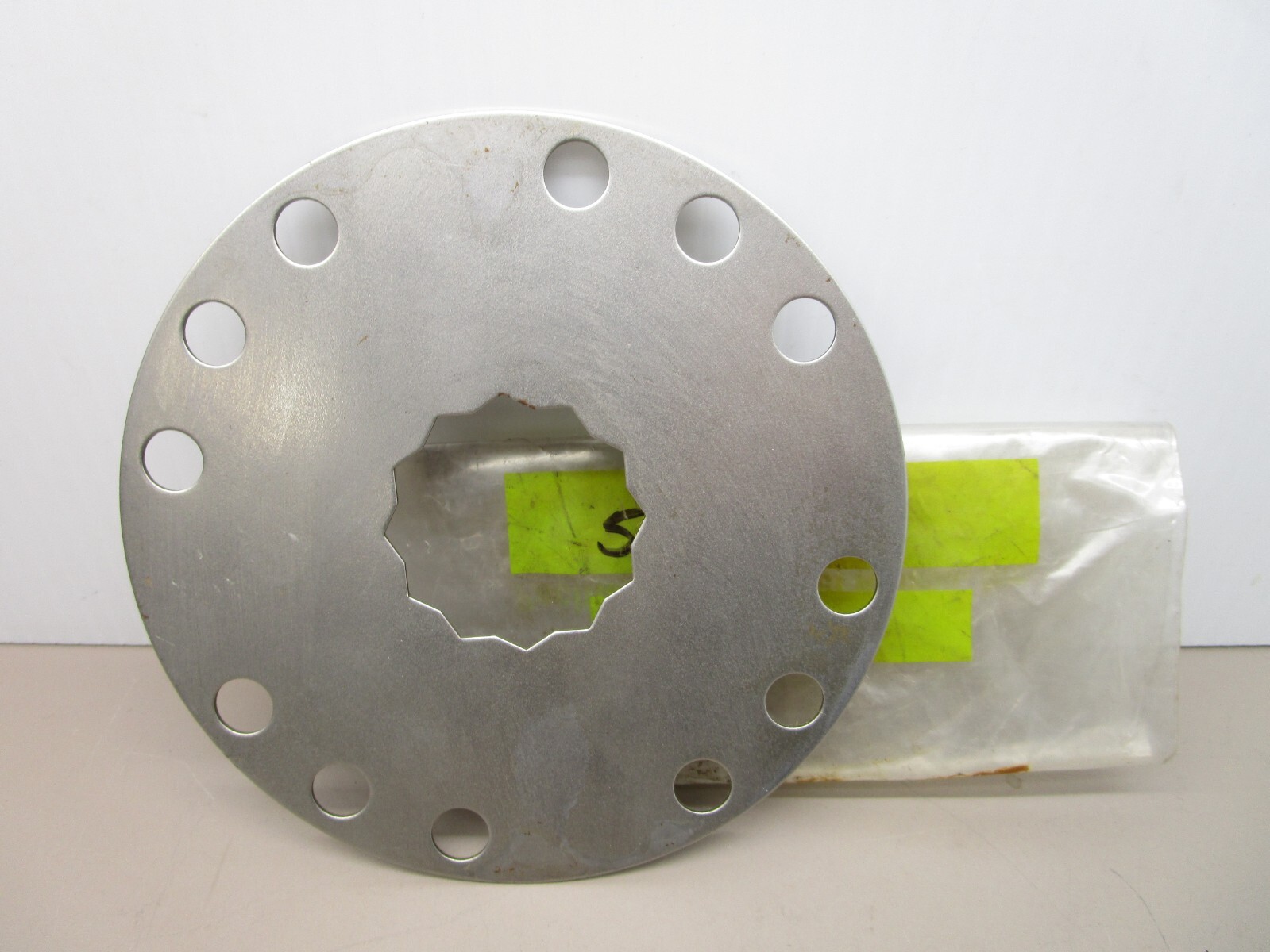 Detroit Diesel 5172734 Cam Shaft Retainer Plate