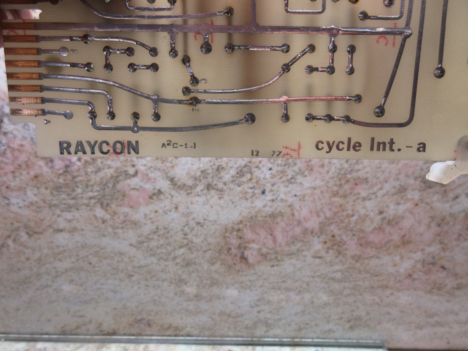 RAYCON PINNACLE EDM CYCLE INT.-A R-207 2480 TC2B CNC EDM BOARD