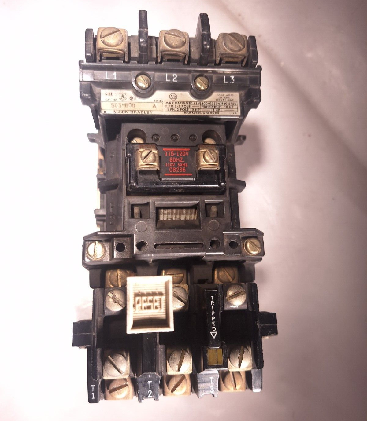 ALLEN BRADLEY 509-BOD MAGNETIC STARTER CB236 120V COIL 509BOD USED