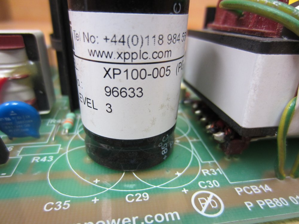 XP Power XP100-005 Solid State DC Power Supply XP100005