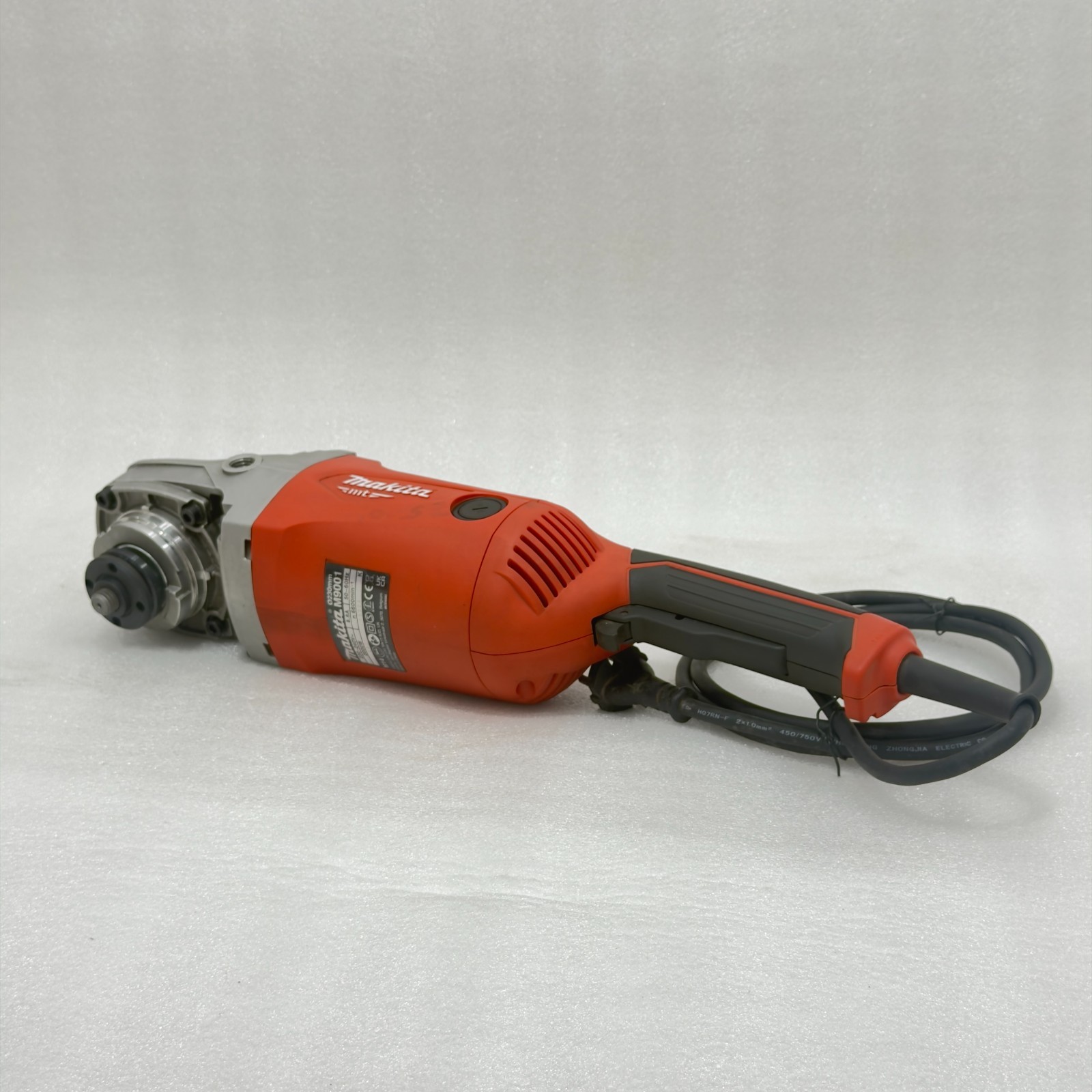 NEW MAKITA MT M9001 230MM 9 IN ANGLE GRINDER 2000W 6600 RPM 240V FASTSHIP FEDEX