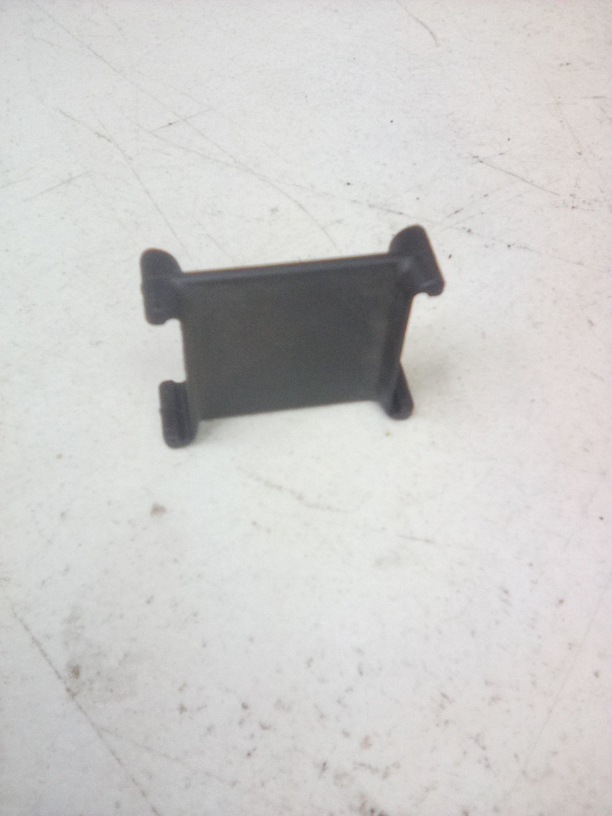 Lot of 10 Igus 281 Vertical Separators