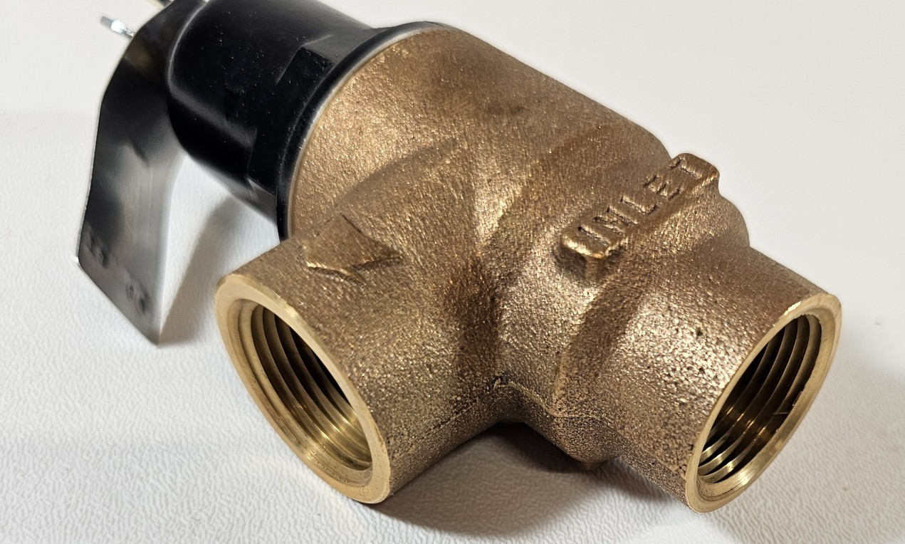 Cash Acme 13570-0030 F82 3/4″ 30 PSI Medium Capacity Pressure Relief Valve New