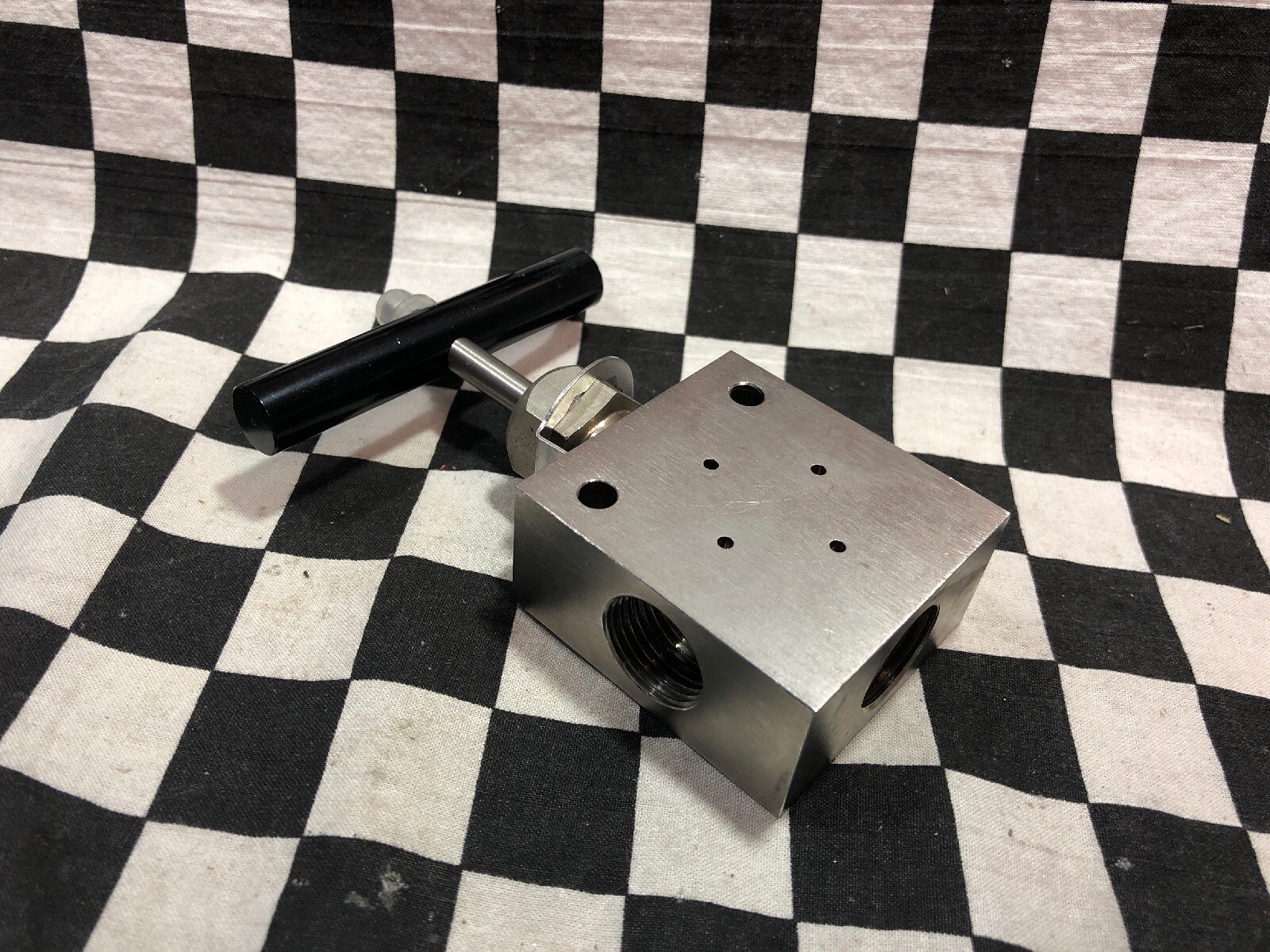 Autoclave Needle Valve 30VM-6074, 720-581, 316-CW, HT-50464, SHIPSAMEDAY
