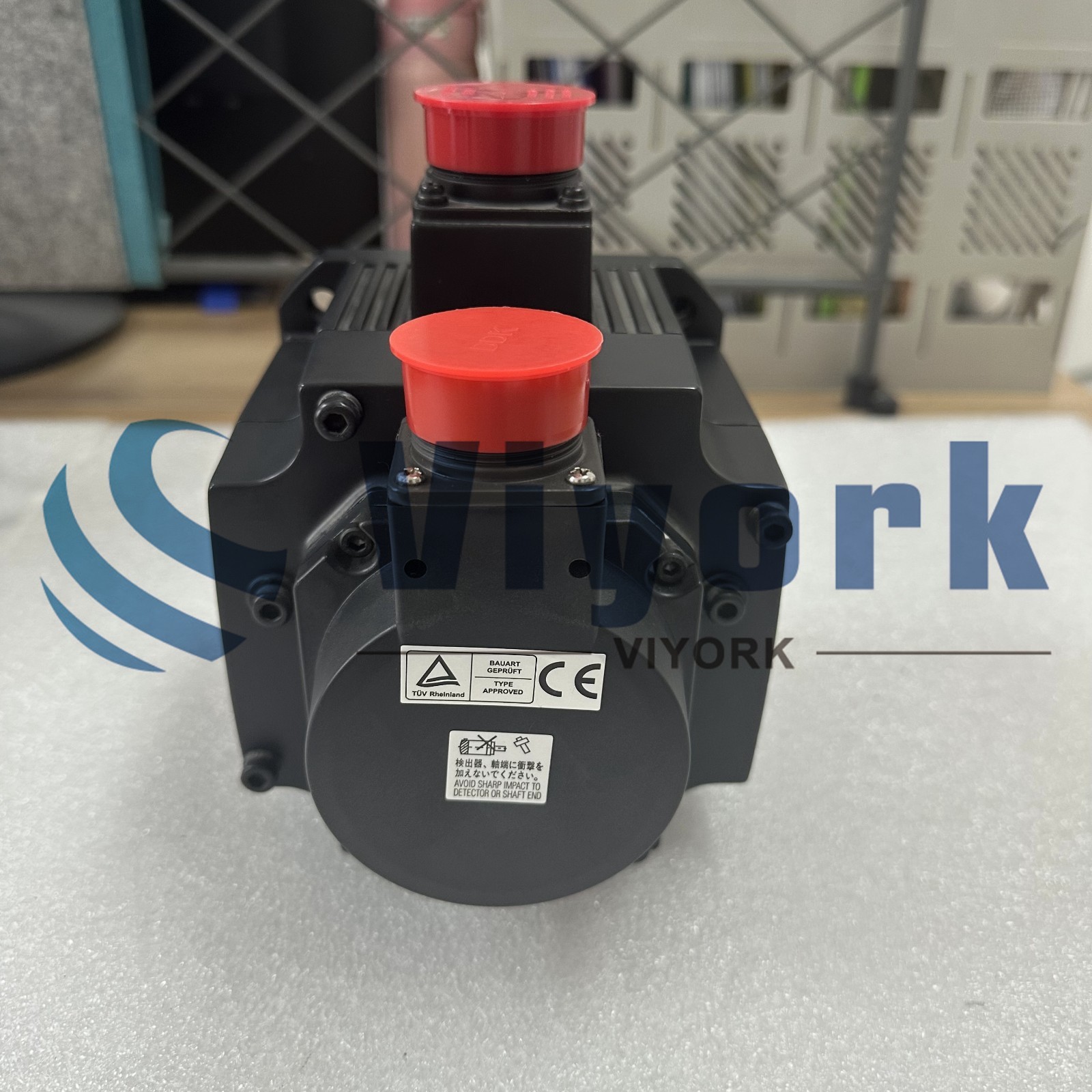 Mitsubishi HC-SF52BK AC SERVO MOTOR NEW