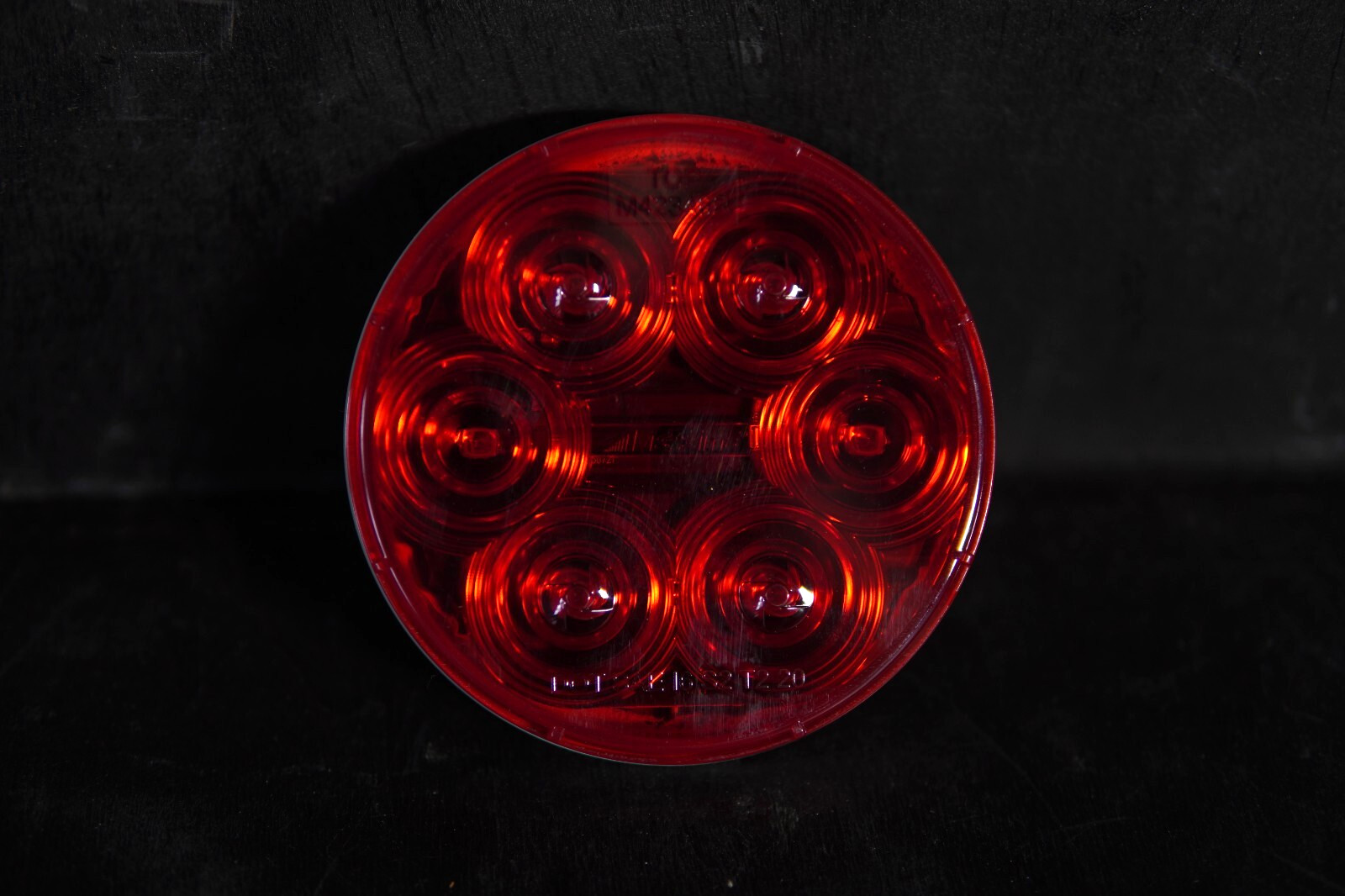 Maxxima M42346R 4” Round Red STT Lighting Series