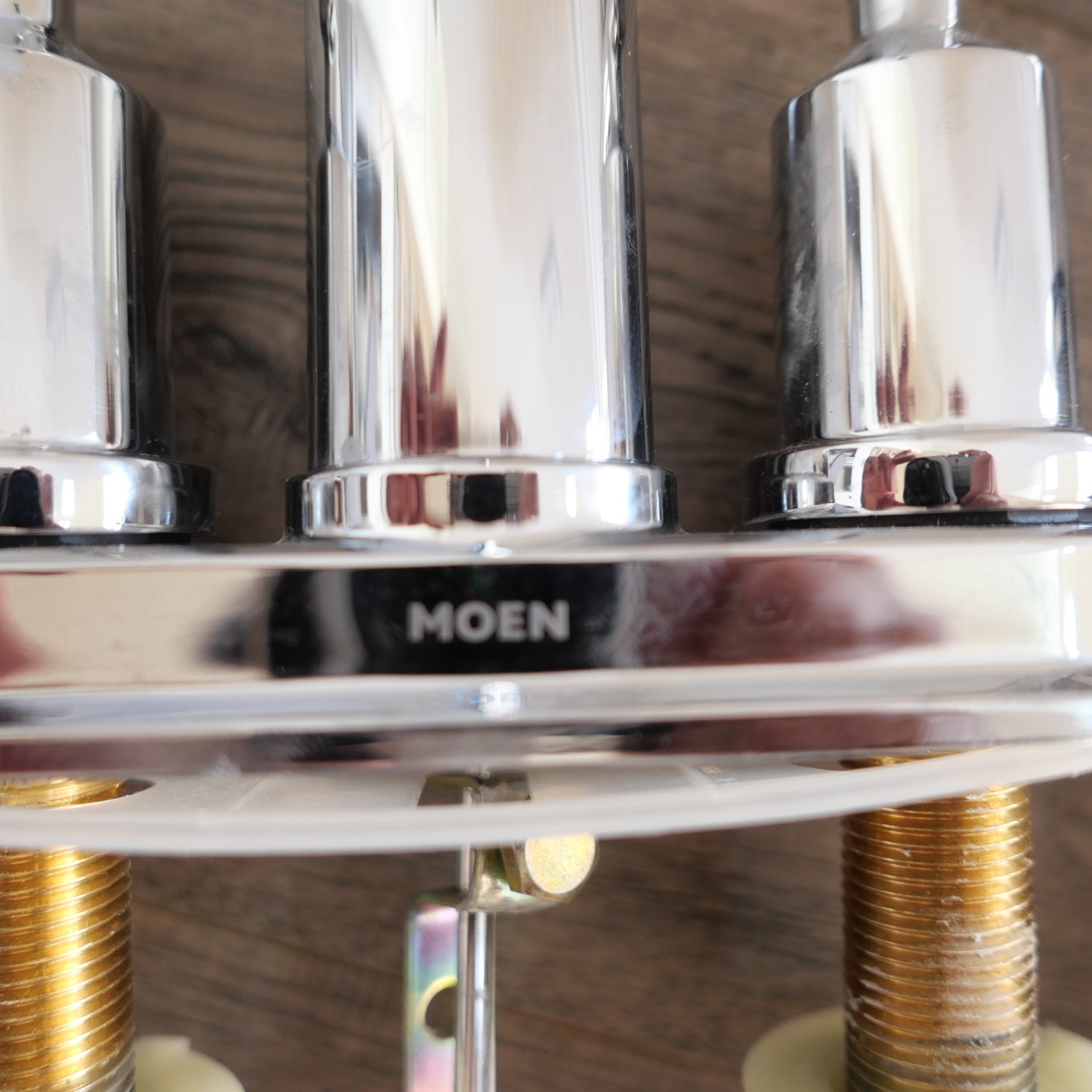 GIBSON 6150 Low Arc,Chrome,Moen,Gibson,Brass,1.2gpm 494M08