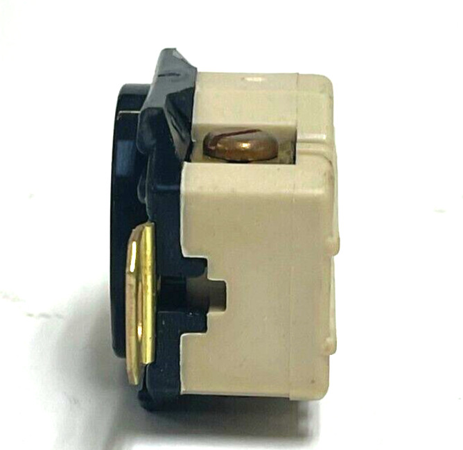 HUBBEL HBL2510 4POLE, 6 WIRE, 20 AMP, 3 PHASE TWIST AND LOCK RECEPTACLE