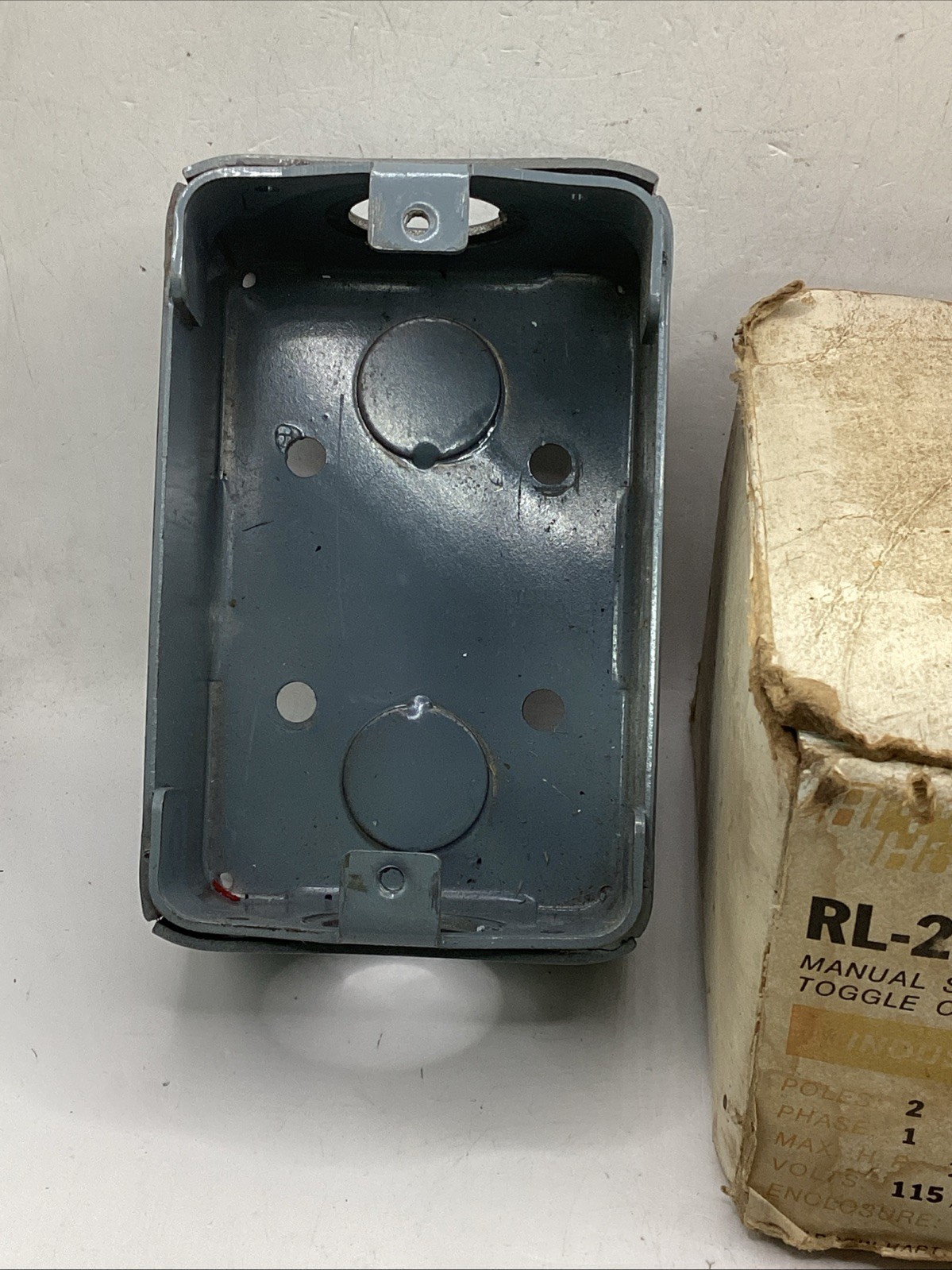 ARROW HART RL-21-G / RL21G Manual Starter NEMA 1 Enclosure 2 Pole 115/230V