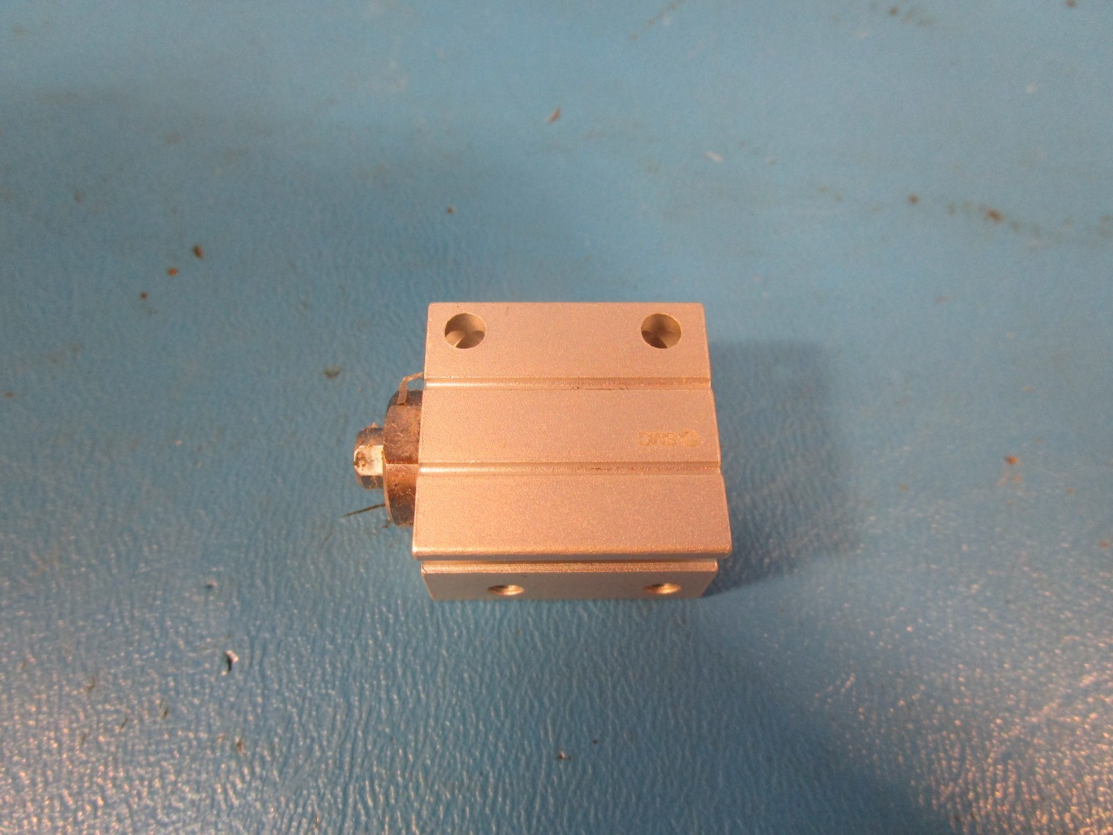 SMC CDUJB8-4D, Mini Free Mount Cylinder, 8mm Bore, 4mm Stroke, Auto Switch