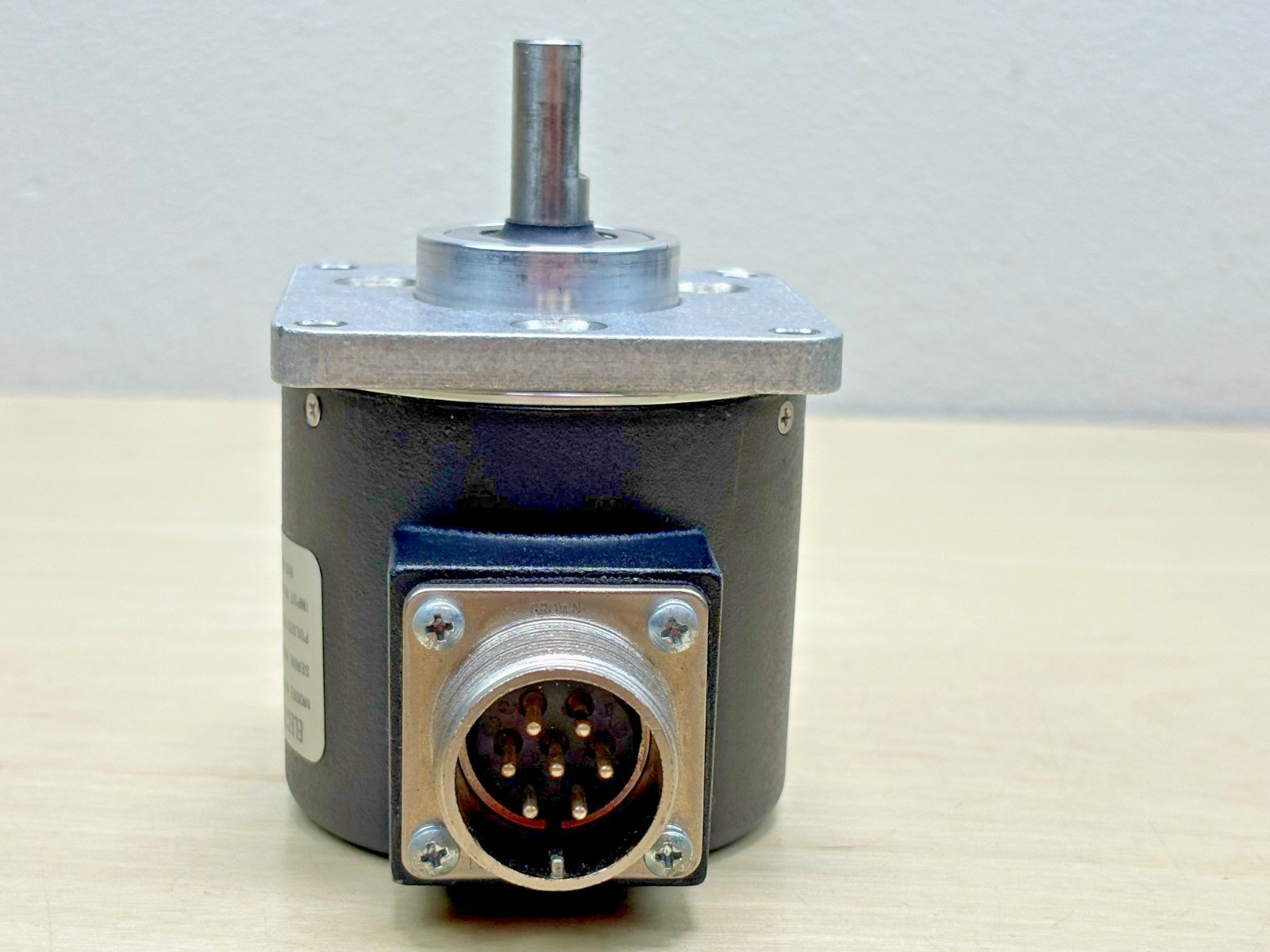 Electro-Sensors 470HD Rotary Shaft Encoder, 6,000 Pulses Per Rev, 5-28 VDC