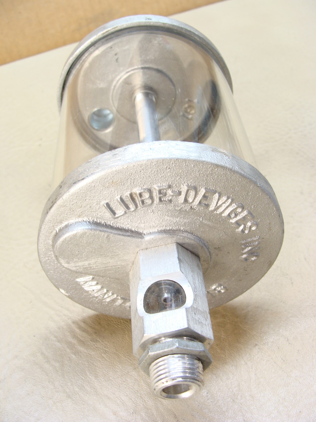 NEW LUBE DEVICES 161 oiler oil reservoir 3/8 NPT