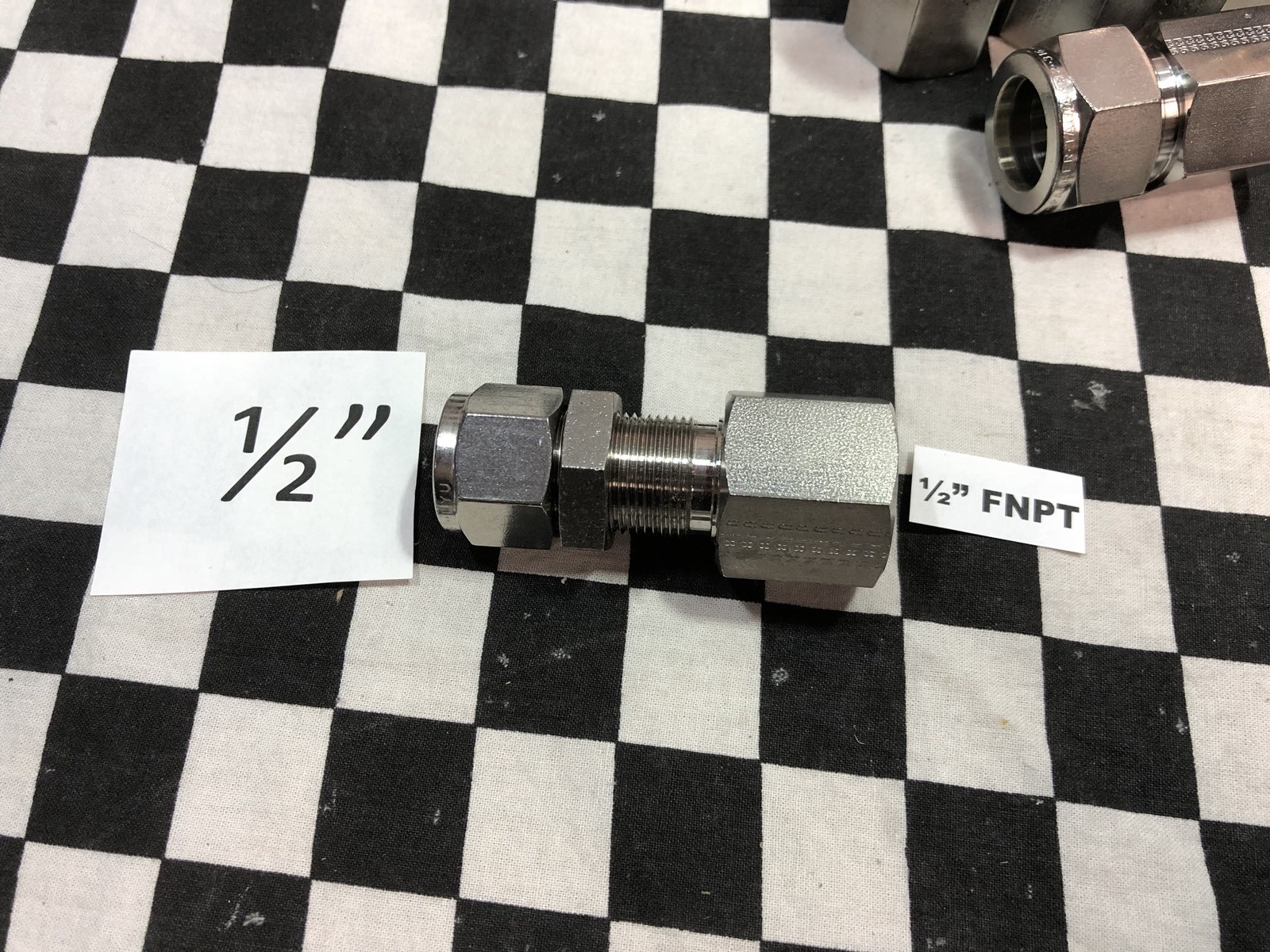 9X PARKER FEMALE ADAPTER 12FSC8N-316, 8FSC12N-316, 8FSC8N-316, 8FBC8N-316#1622C8