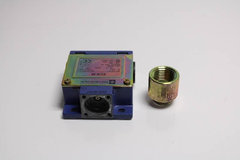 TELEMECANIQUE XCK-M-ZCK-M1H7 NSNBC01 – LIMIT SWITCH