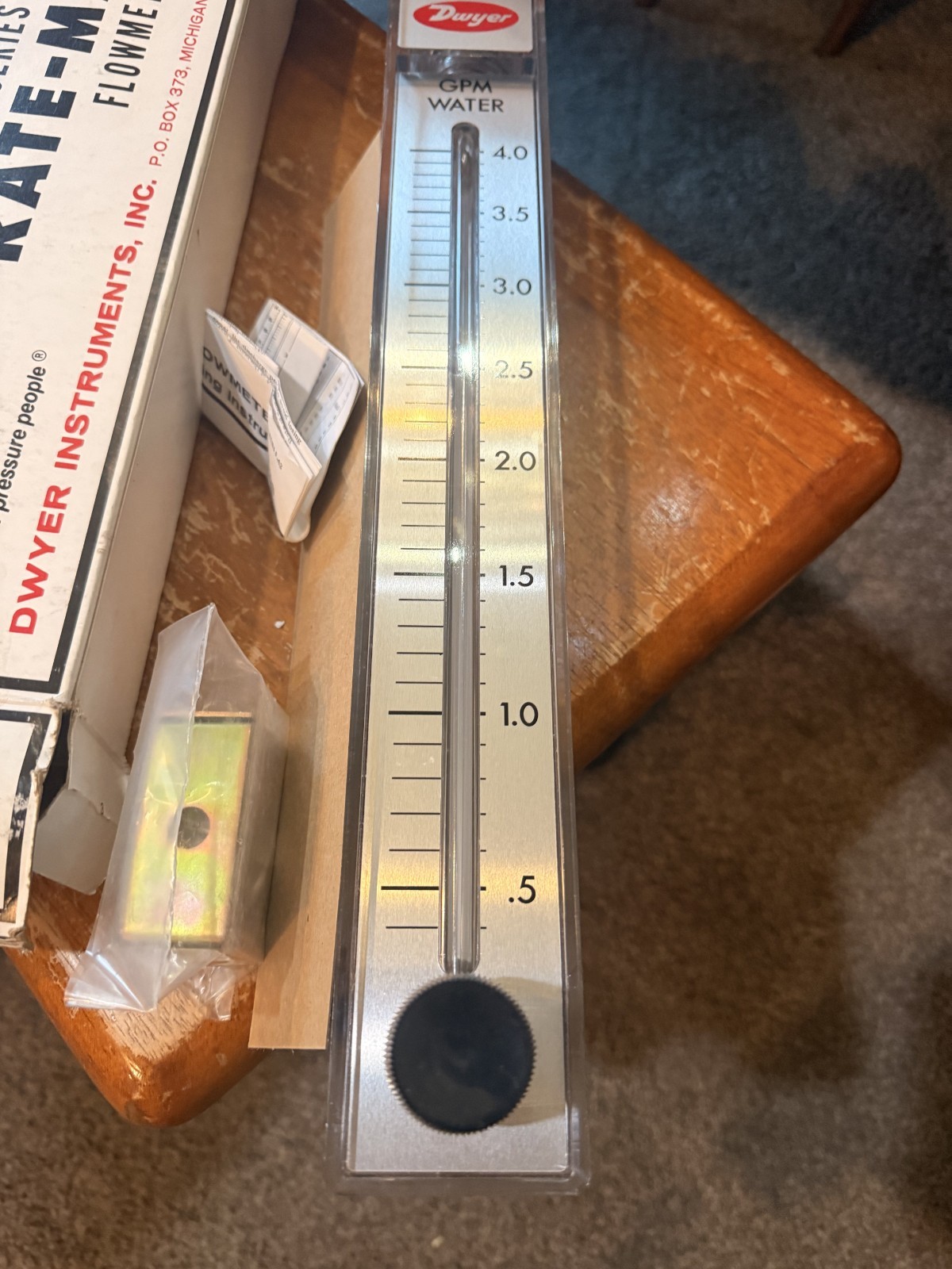 NEW Dwyer Rate-Master Flow Meter Flowmeter Gauge GPM Water RMC # RMC-143-SSV