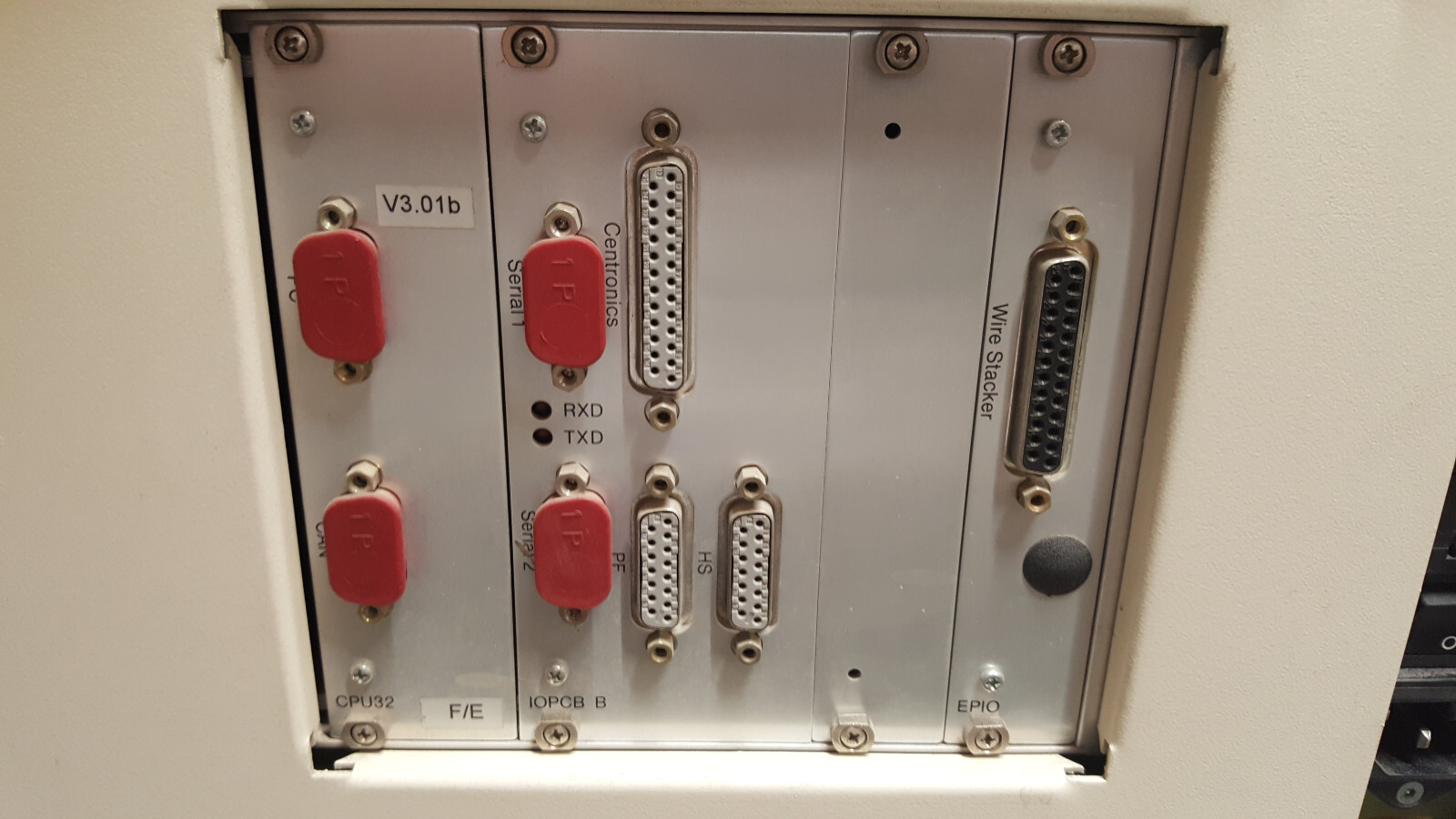 SCHLEUNIGER OmniStrip 9400 + UniStrip 2015