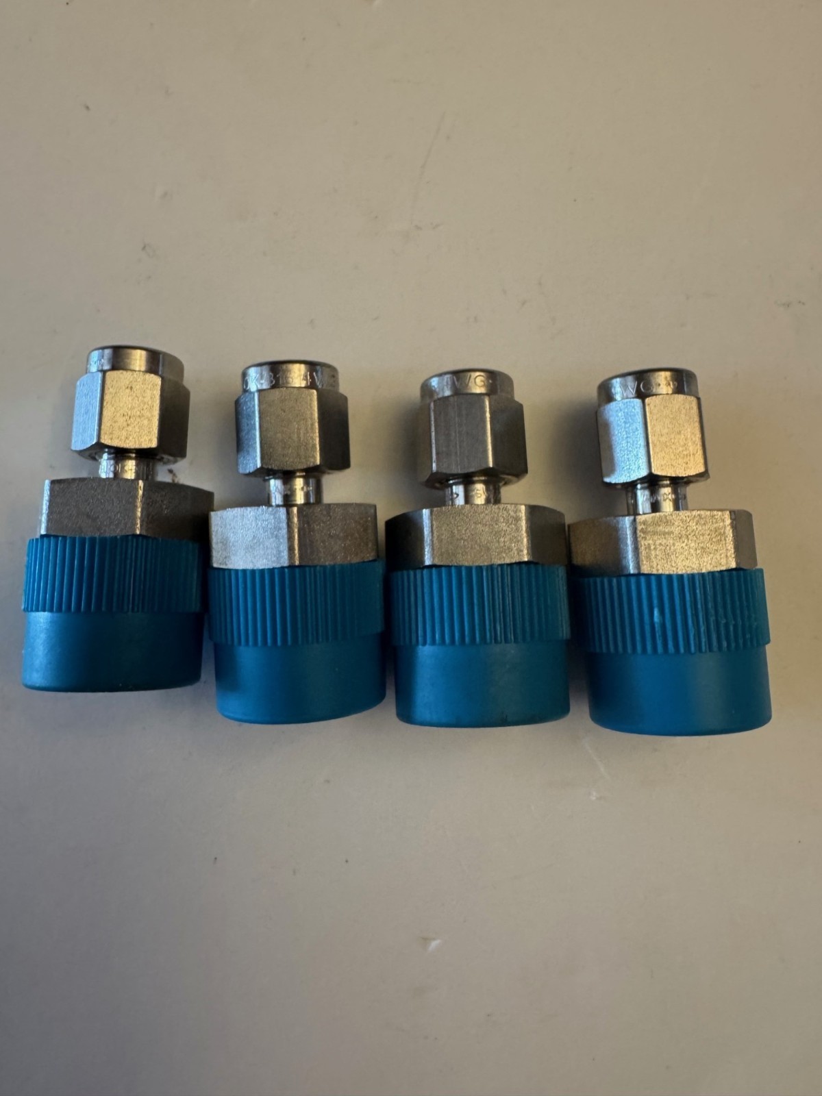 Swagelok SS-200-1-6 1/8″ Tube X 3/8″ NPT Male Connector, Lot of 4, New
