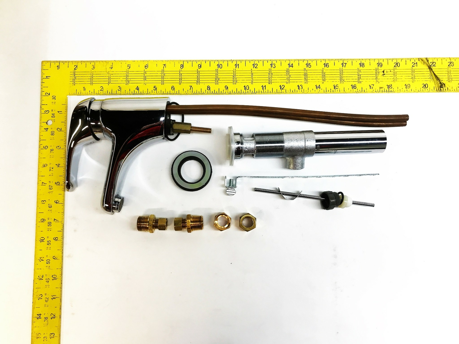 American Standard Single Hole Single Handle Lavatory Faucet 1480-004-002 NOS
