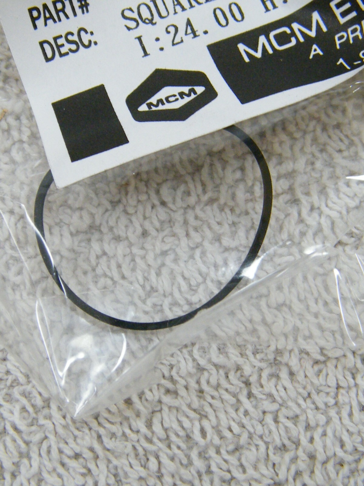 MCM ELECTRONICS 42-195 SQUARE BELT I:24.00 H:0.80