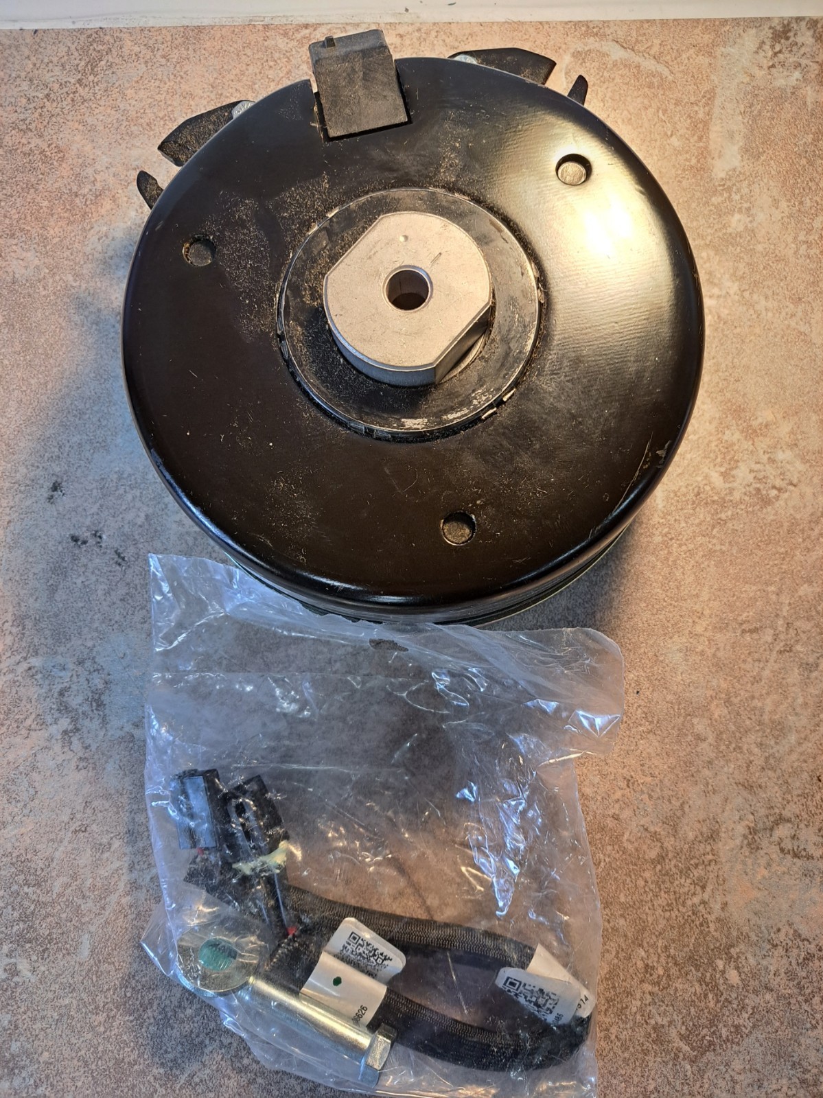 Hustler 606936P Electric Clutch Kit CMS250 606936K NEW