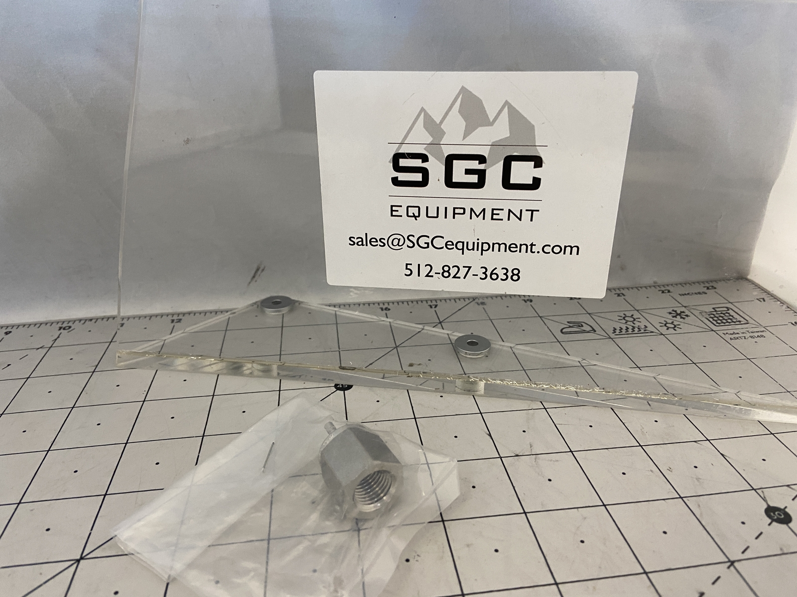 Swagelok Female Tube Adapter PN: SS-2TA-74 Fittings