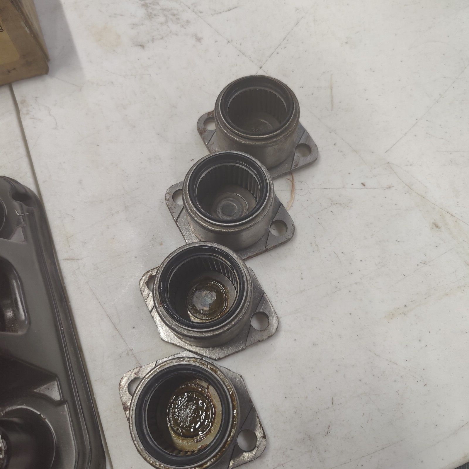 Spicer 5-279X U-Joint Series 1610, greaseable